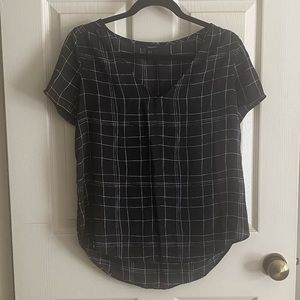 Checkered black & white v-neck shirt